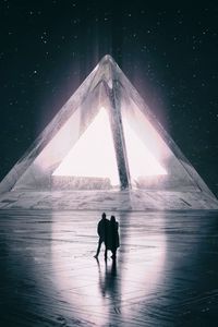 Preview wallpaper couple, silhouettes, pyramid, glow, dark