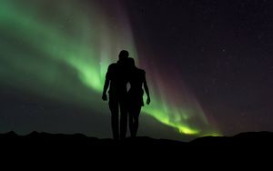 Preview wallpaper couple, silhouettes, starry sky