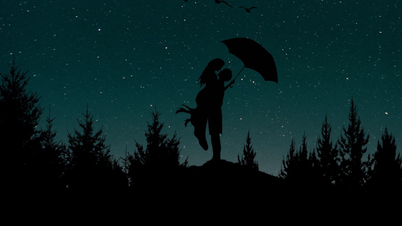 Wallpaper couple, silhouettes, starry sky, love, umbrella, moon, trees, night