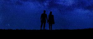 Preview wallpaper couple, silhouettes, starry sky, romance, night