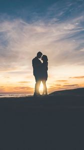 Preview wallpaper couple, sunset, love, tenderness