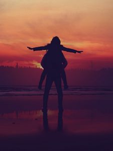 Preview wallpaper couple, sunset, love, silhouettes
