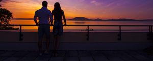 Preview wallpaper couple, sunset, sea, sky