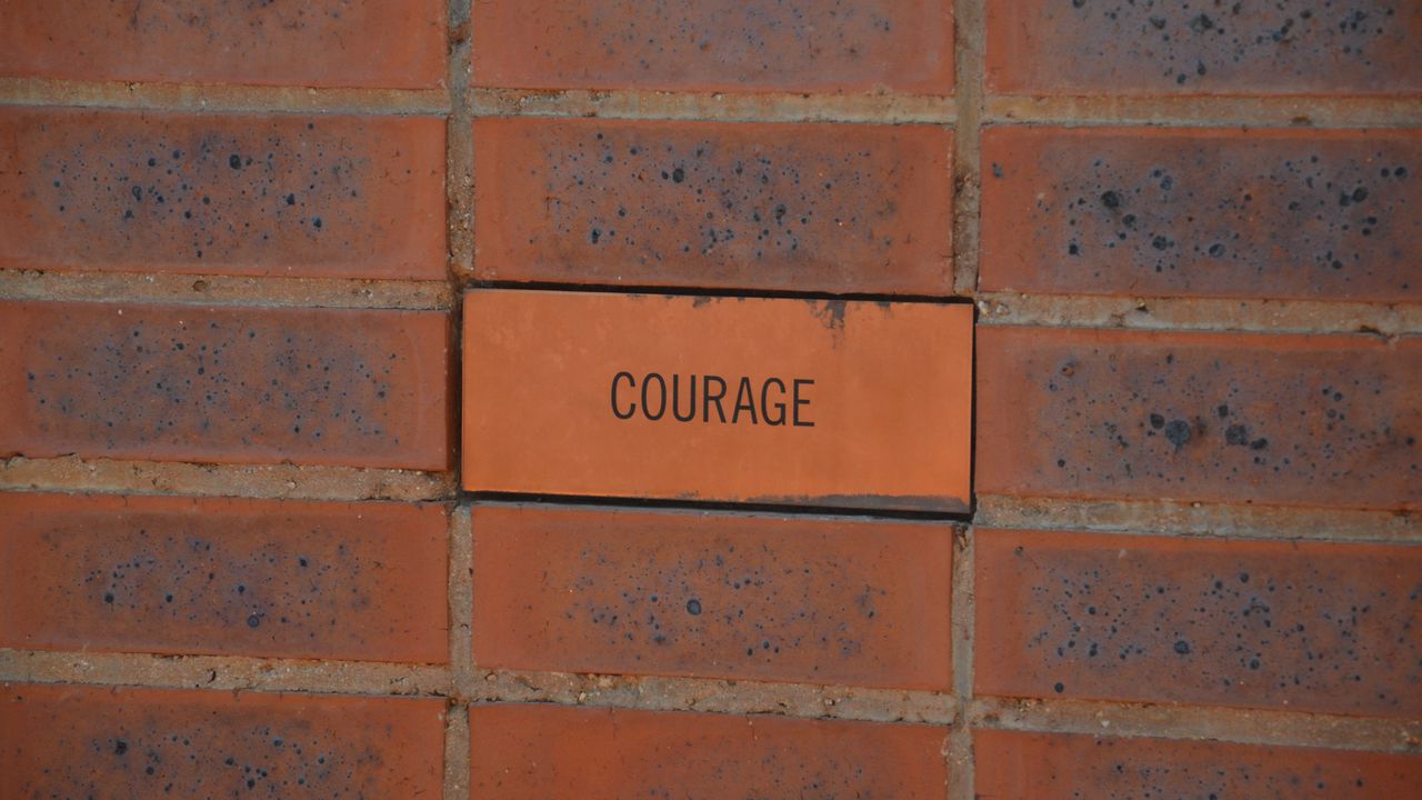 Wallpaper courage, word, text, inscription, brick