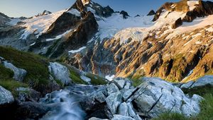 Preview wallpaper creek, mountains, rocks, light