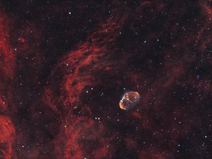 Preview wallpaper crescent nebula, nebula, stars, glow, space