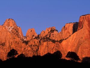 Preview wallpaper crimson rise, zion, utah, mountains, canyons, trees, outlines