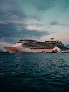 Preview wallpaper cruise ship, ship, sea, water