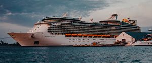 Preview wallpaper cruise ship, ship, sea, water