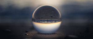 Preview wallpaper crystal ball, beach, reflection, illusion