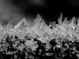 Preview wallpaper crystals, ice, macro, bw