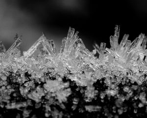 Preview wallpaper crystals, ice, macro, bw