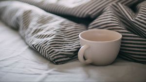 Preview wallpaper cup, bed, white, morning