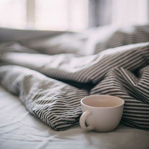 Preview wallpaper cup, bed, white, morning