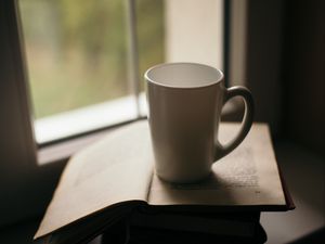 Preview wallpaper cup, book, reading, window