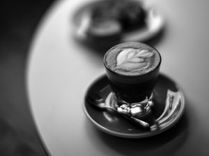 Preview wallpaper cup, coffee, blur, bw