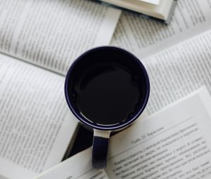 Preview wallpaper cup, coffee, books, text