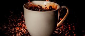 Preview wallpaper cup, coffee, coffee beans, splash, steam