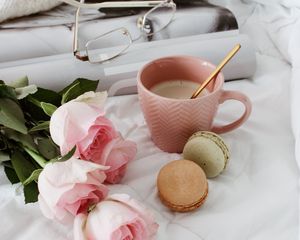 Preview wallpaper cup, coffee, cookies, flowers, roses, pink