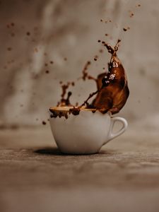Preview wallpaper cup, coffee, drink, splashes, drops
