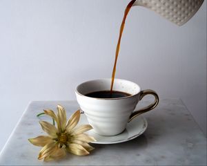 Preview wallpaper cup, coffee, drink, flower, kettle