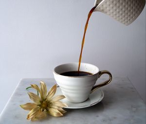 Preview wallpaper cup, coffee, drink, flower, kettle