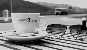 Preview wallpaper cup, coffee, glasses, table, waiting