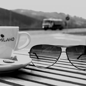 Preview wallpaper cup, coffee, glasses, table, waiting