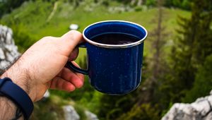Preview wallpaper cup, coffee, hand, nature