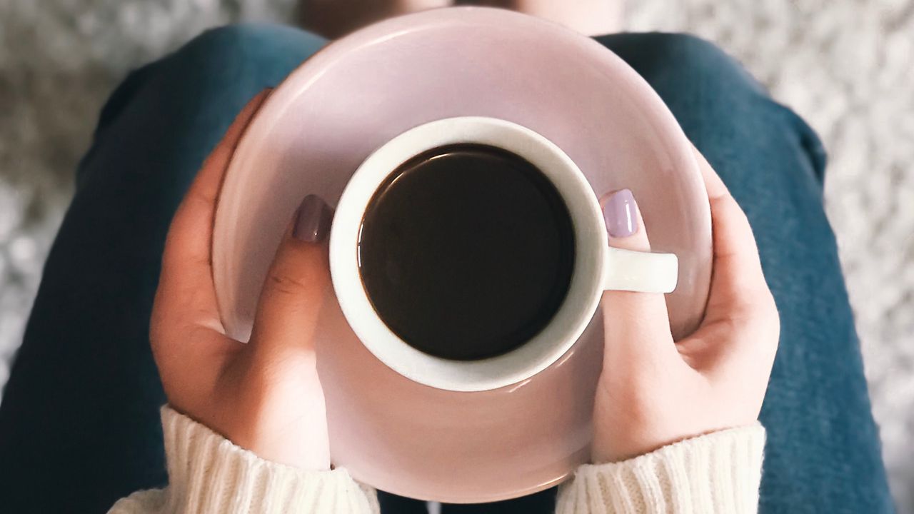 Wallpaper cup, coffee, hands, sweater