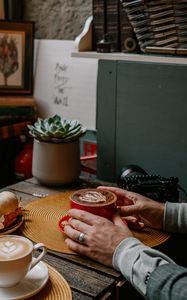 Preview wallpaper cup, coffee, hands, drink