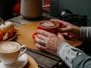 Preview wallpaper cup, coffee, hands, drink