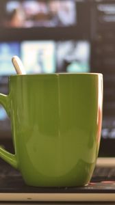 Preview wallpaper cup, coffee, laptop, blur