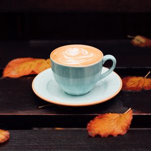 Preview wallpaper cup, coffee, leaves, autumn