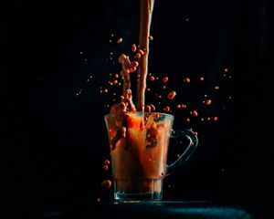 Preview wallpaper cup, coffee, splash, drops, drink