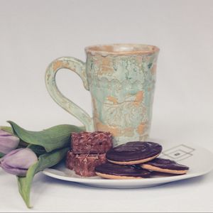 Preview wallpaper cup, cookies, cakes, tulips