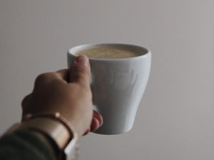 Preview wallpaper cup, drink, hand, white