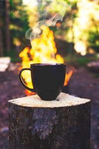 Preview wallpaper cup, drink, steam, bonfire, camping