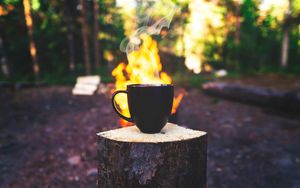 Preview wallpaper cup, drink, steam, bonfire, camping