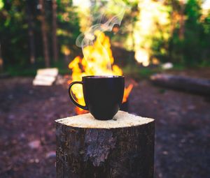 Preview wallpaper cup, drink, steam, bonfire, camping