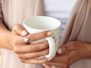 Preview wallpaper cup, hands, girl, drink