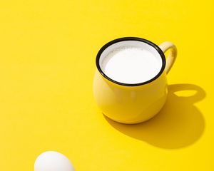 Preview wallpaper cup, milk, eggs, yellow