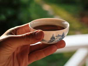 Preview wallpaper cup, tea, hand, drink