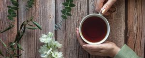 Preview wallpaper cup, tea, hands, flowers, honey