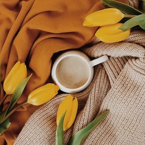 Preview wallpaper cup, tulips, flowers, yellow, drink