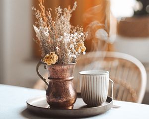 Preview wallpaper cup, vase, bouquet, interior, room