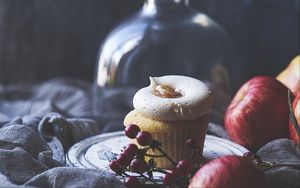 Preview wallpaper cupcake, cake, cream, pastries, dessert