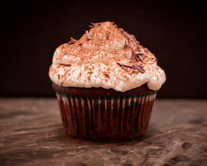 Preview wallpaper cupcake, chocolate, flakes, dessert, food