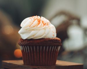 Preview wallpaper cupcake, dessert, sweet, pastries, cooking