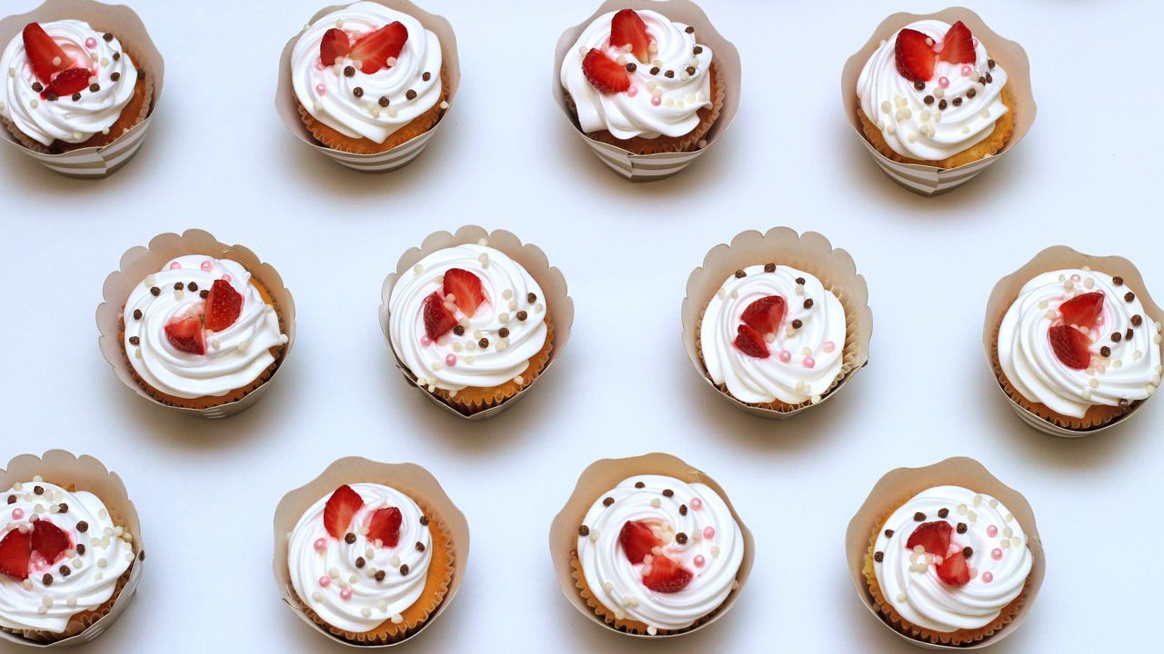 Wallpaper cupcakes, dessert, berries, topping